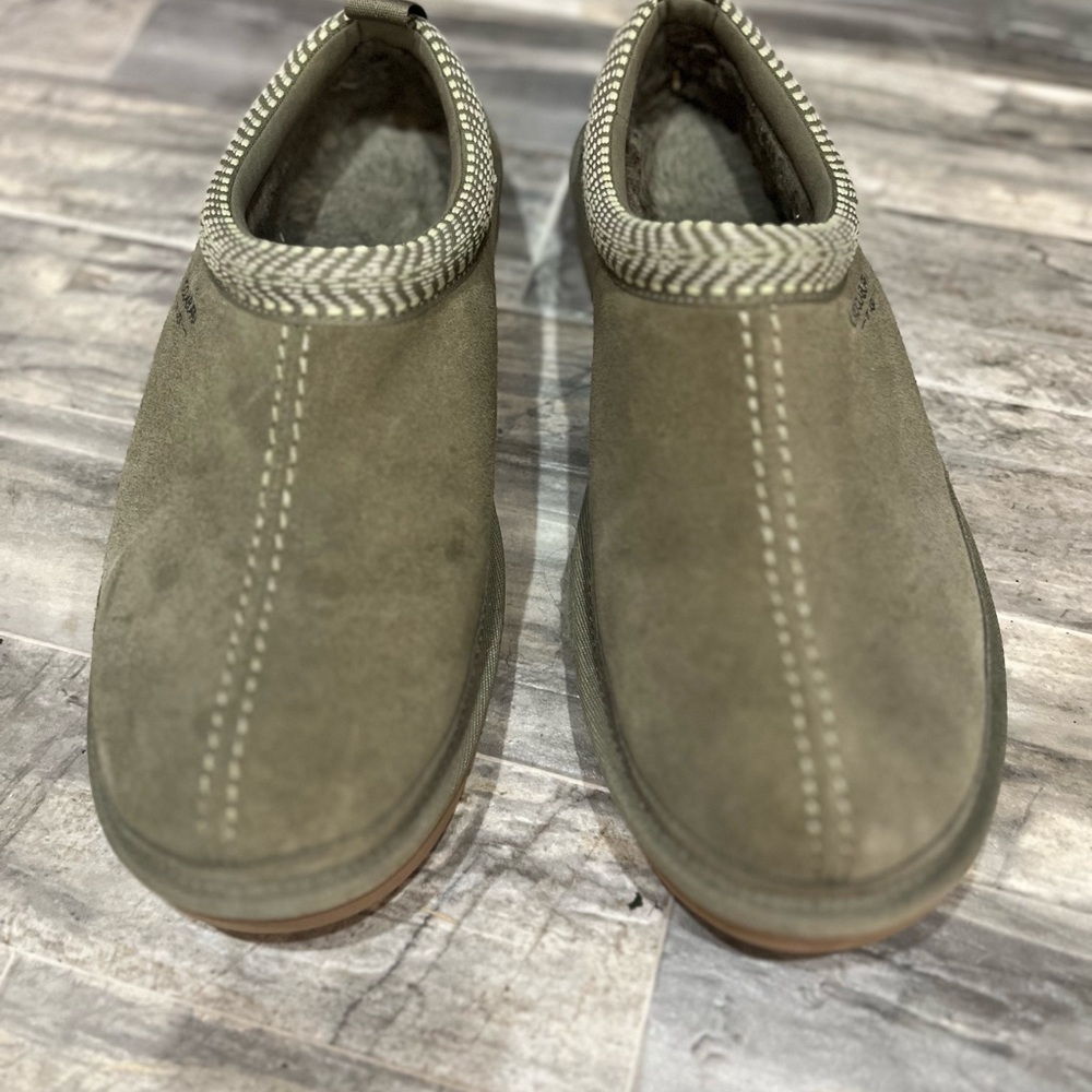UGG Koolaburra Olive Slip-On Shoes Sz.10 - Picture 3 of 7